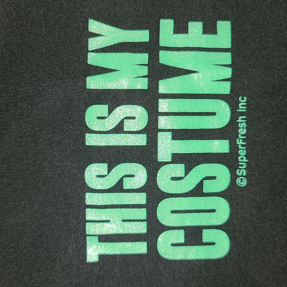 SUPERFRESH CLOTHING UNISEX SIZE MEDIUM